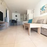 Atalaya Ground Floor Poolside דירה *