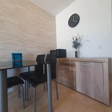 아파트 Atalaya Ground Floor Poolside *